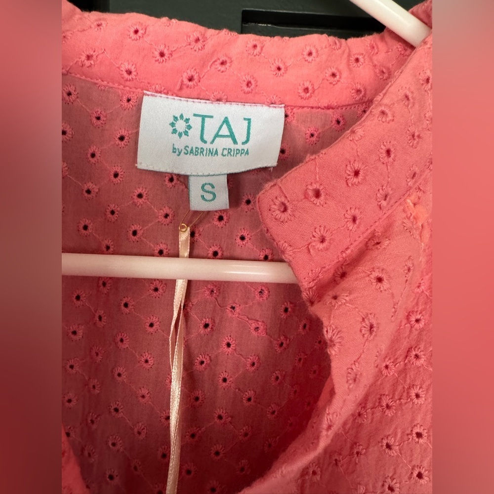 TAJ by Sabrina Crippa NWT Oversized Pink Eyelet Tiered Dress Resort Boho Size S - Picture 5 of 11